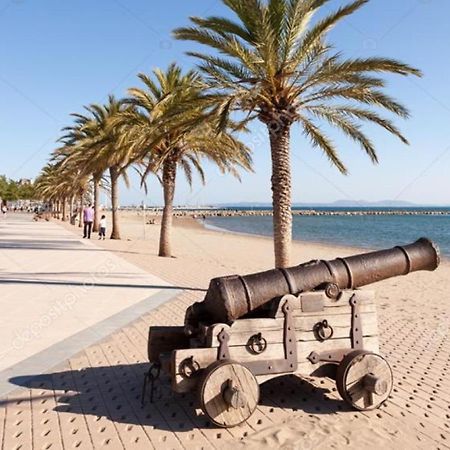 Apartamento para FAMILIAS a 50 metros de la playa Roses Bagian luar foto
