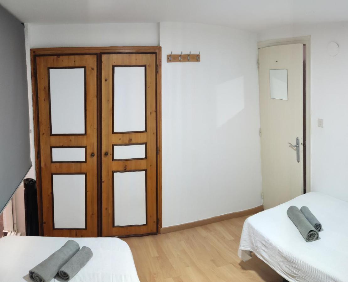Apartamento para FAMILIAS a 50 metros de la playa Roses Bagian luar foto