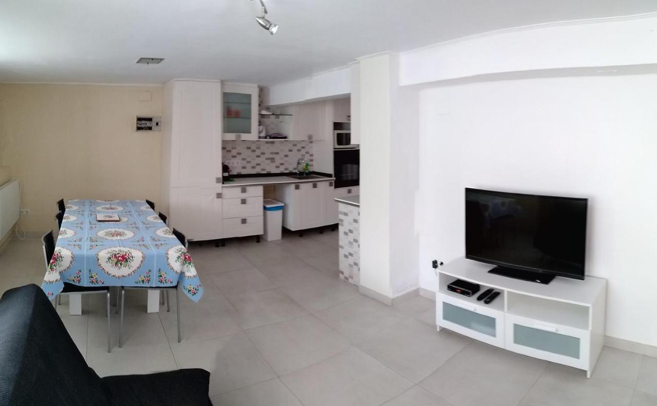 Apartamento para FAMILIAS a 50 metros de la playa Roses Bagian luar foto